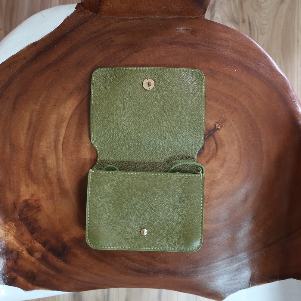 Linquist Object Ray in Avocado - Picture 3 of 14